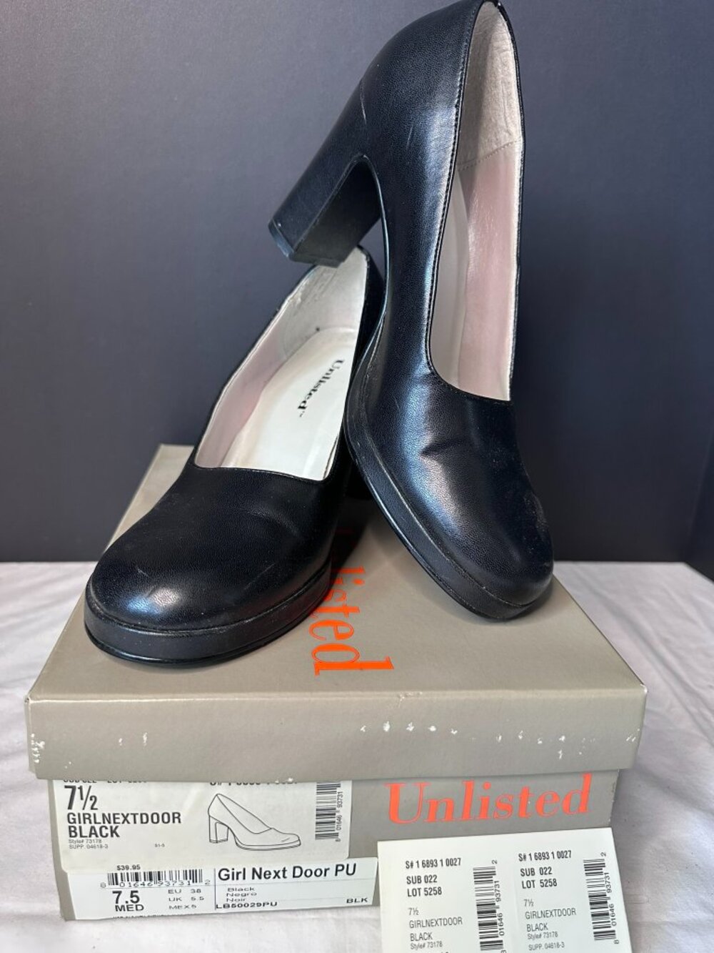Unlisted “Girl Next Door” Black Heels – Women’s 7.5 (Like New) 90’s-Y2K